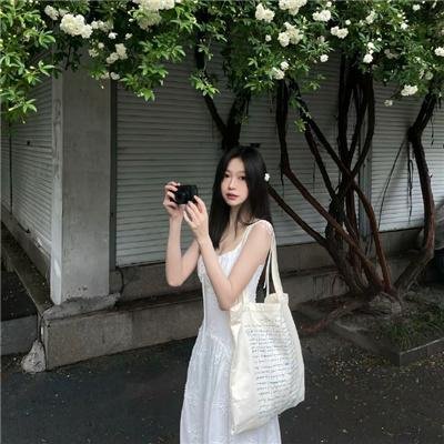 萝拉